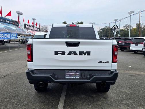 2026 RAM 1500 Warlock Crew Cab 4x4 5'7' Box