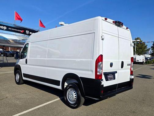 2025 RAM ProMaster 2500 Tradesman