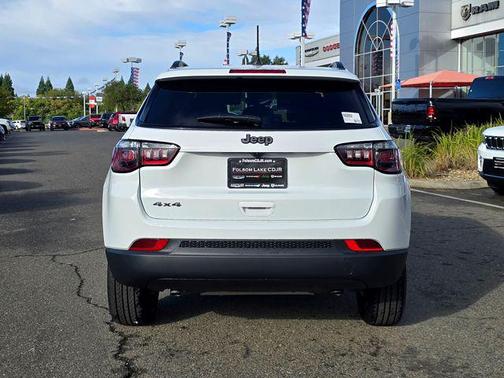 2026 Jeep Compass Latitude