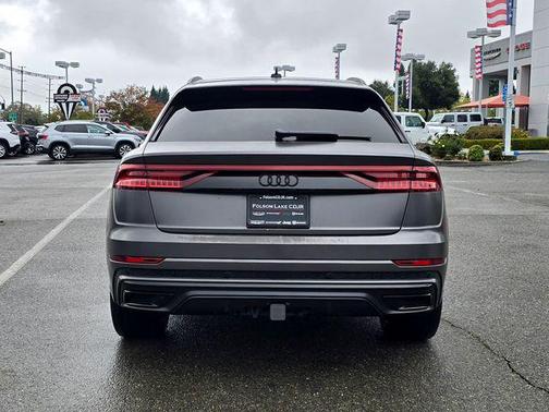 2021 Audi Q8 55 Premium Plus