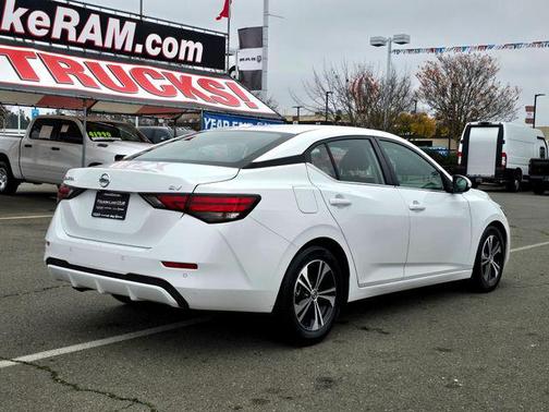 2022 Nissan Sentra SV