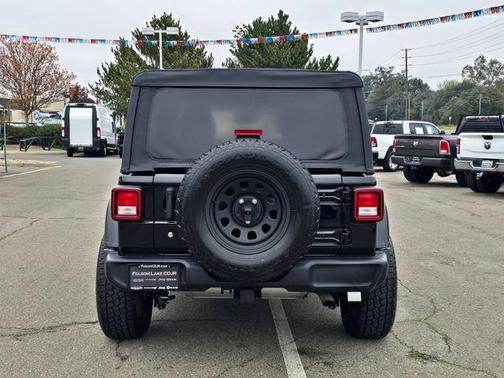 2018 Jeep Wrangler Unlimited Sport