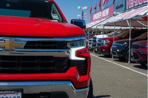 2023 Chevrolet Silverado 1500 LT