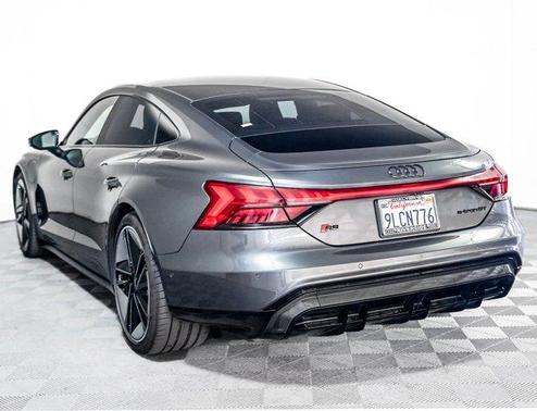 2024 Audi RS e-tron GT quattro