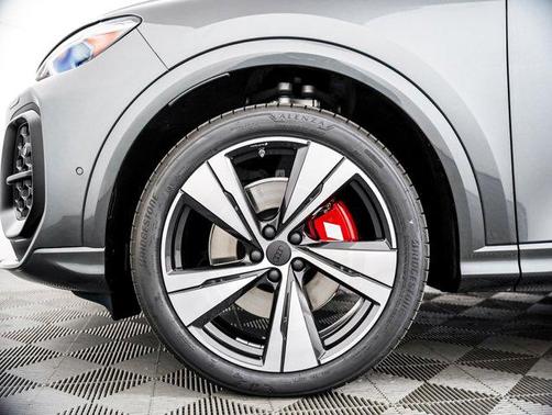 Daytona Gray Metallic 2026 Audi SQ5 3.0T Premium Plus