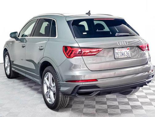 2023 Audi Q3 Premium 45 TFSI S line quattro Tiptronic