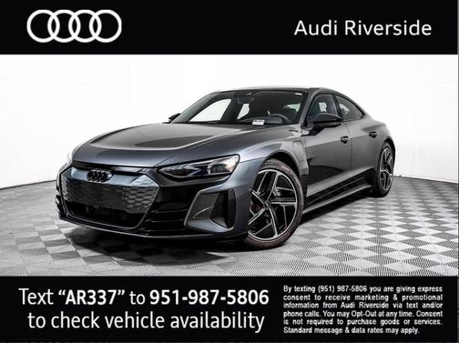 Daytona Gray Pearl Effect 2023 Audi RS e-tron GT quattro