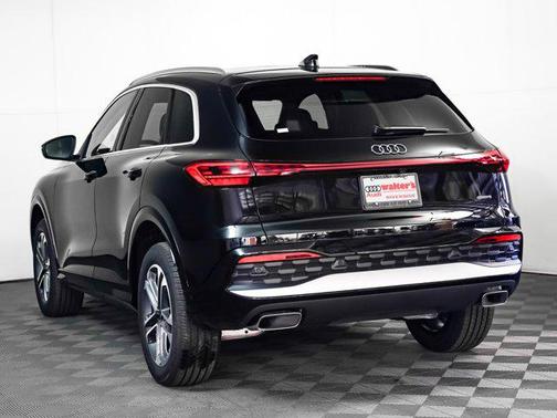 2025 Audi Q5 Premium