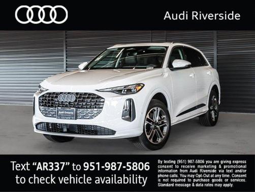 2025 Audi Q5 Premium TFSI quattro S tronic