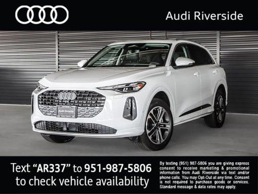 Glacier White Metallic 2026 Audi Q5 Premium TFSI quattro S tronic