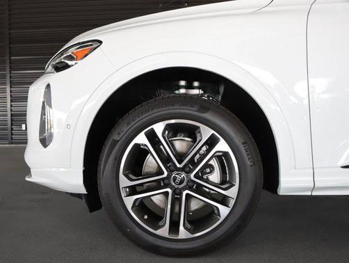 Glacier White Metallic 2026 Audi Q5 Premium TFSI quattro S tronic