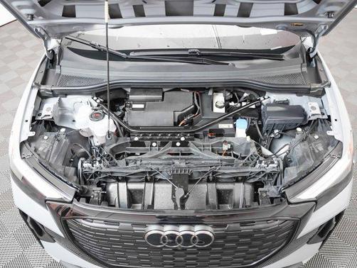 2024 Audi Q4 e-tron Premium Plus 50 quattro