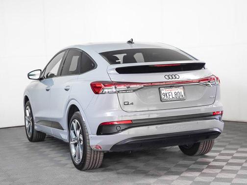 2024 Audi Q4 e-tron Premium Plus 50 quattro