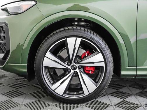 2025 Audi SQ5 3.0T Prestige