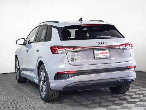 2025 Audi Q4 e-tron Premium 45 RWD