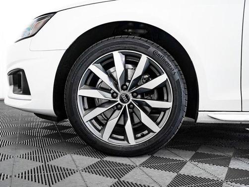2022 Audi A4 40 Premium