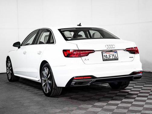 2022 Audi A4 40 Premium