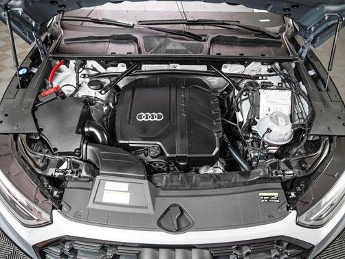2025 Audi Q5 45 S line Premium Plus