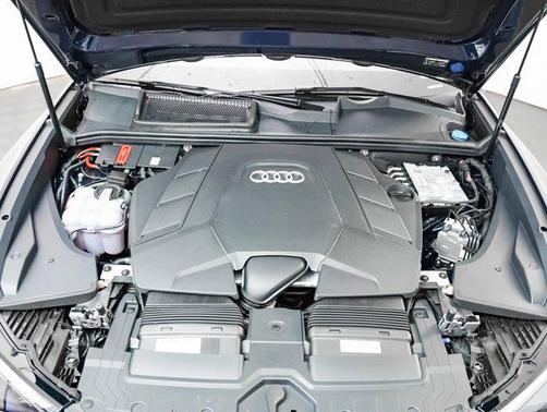 2026 Audi Q8 55 Premium Plus