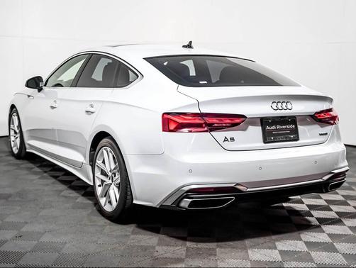 Glacier White Metallic 2023 Audi A5 Sportback 45 S Line Premium