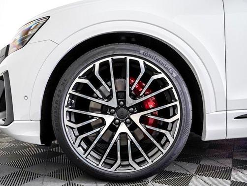 2026 Audi SQ8 4.0T Prestige