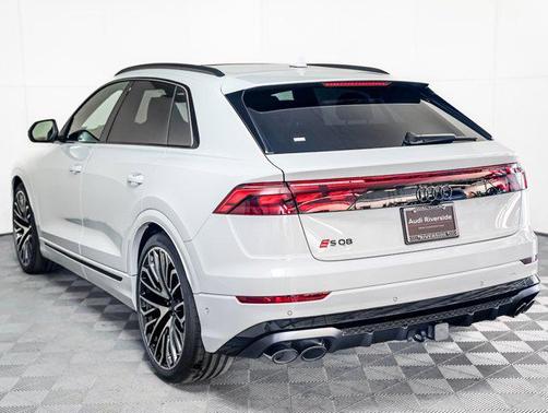 2026 Audi SQ8 4.0T Prestige