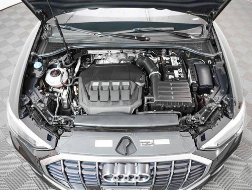 2022 Audi Q3 45 S line Premium