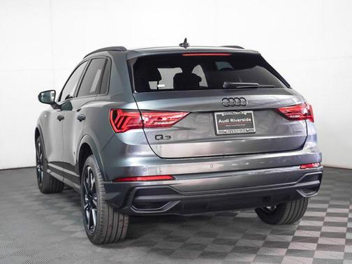 2025 Audi Q3 45 S line Premium Plus