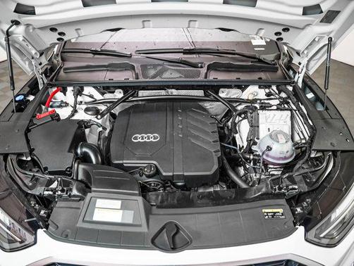 2025 Audi Q5 45 S line Premium Plus