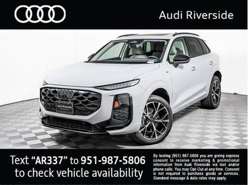 Glacier White Metallic 2026 Audi Q3 TFSI quattro S tronic