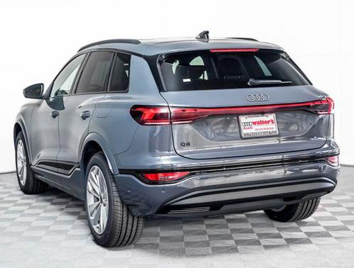 2025 Audi Q6 e-tron Premium Plus