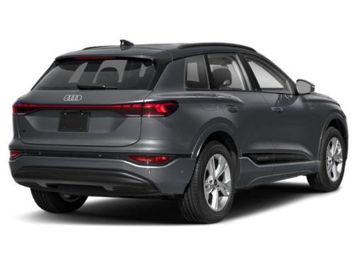 Mythos Black Metallic 2027 Audi Q6 e-tron Premium Plus