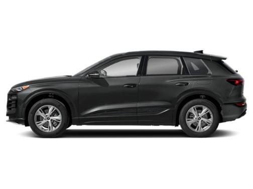Mythos Black Metallic 2027 Audi Q6 e-tron Premium Plus
