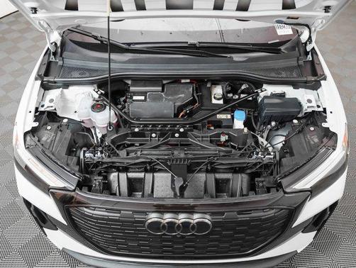 2024 Audi Q4 e-tron Premium Plus 55 quattro