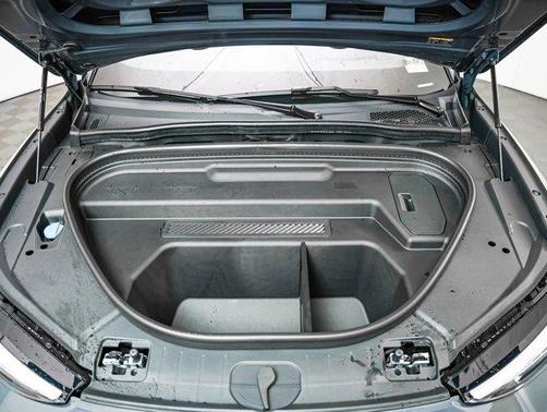 2025 Audi Q6 e-tron Premium Plus quattro