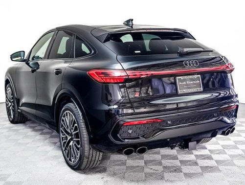 2025 Audi SQ5 3.0T Premium Plus