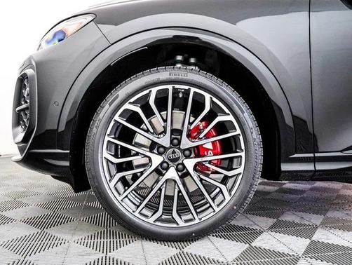 2025 Audi SQ5 3.0T Premium Plus