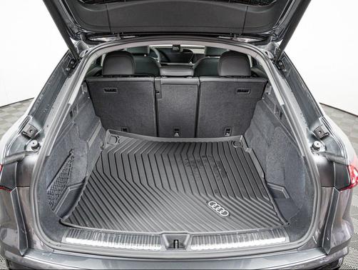 Daytona Gray Metallic 2026 Audi Q5 Sportback Premium Plus TFSI quattro S tronic