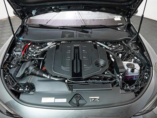 2026 Audi A6 Premium Plus quattro S tronic