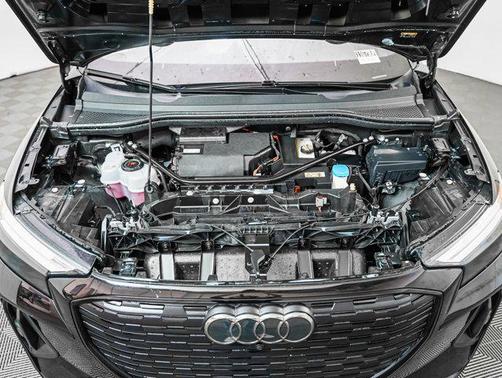 2024 Audi Q4 e-tron Premium Plus 50 quattro