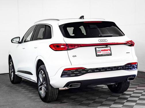 2025 Audi Q5 Premium