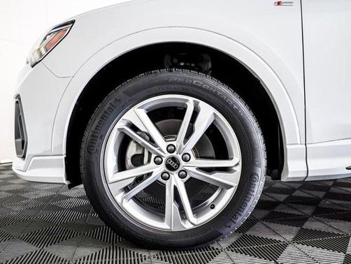 2023 Audi Q3 45 S line Premium Plus