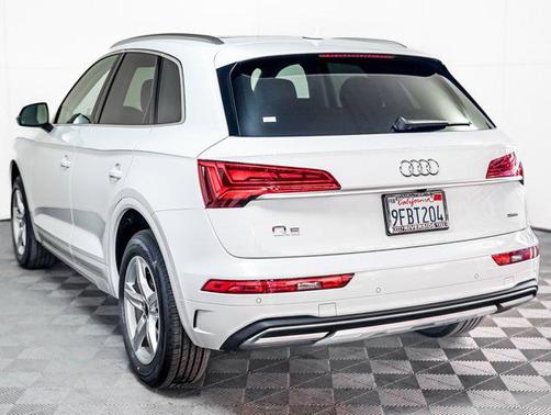 2023 Audi Q5 40 Premium
