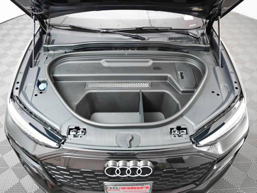 2025 Audi Q6 e-tron Premium Plus quattro