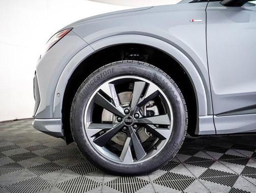 2024 Audi Q4 e-tron Premium Plus 50 quattro