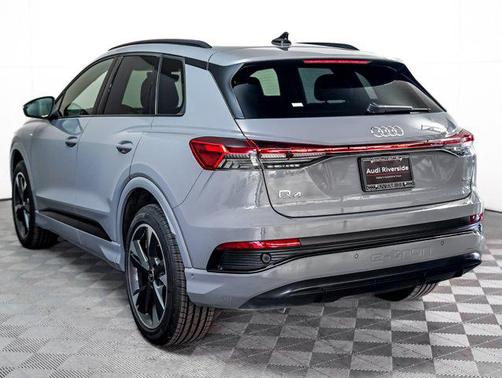 2024 Audi Q4 e-tron Premium Plus 50 quattro