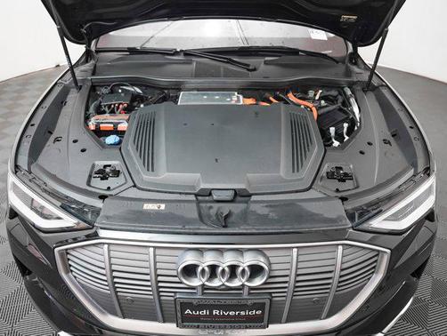 2023 Audi e-tron Premium Plus quattro