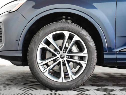 2025 Audi Q7 45 Premium Plus