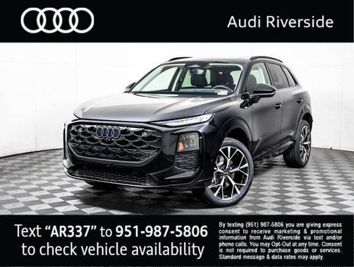 Mythos Black Metallic 2026 Audi Q3 TFSI quattro S tronic