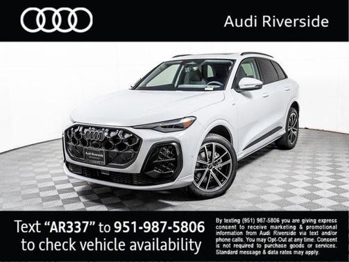 Glacier White Metallic 2026 Audi Q5 Premium Plus TFSI quattro S tronic